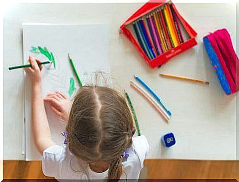 10 ways to create a comfortable desk for your child