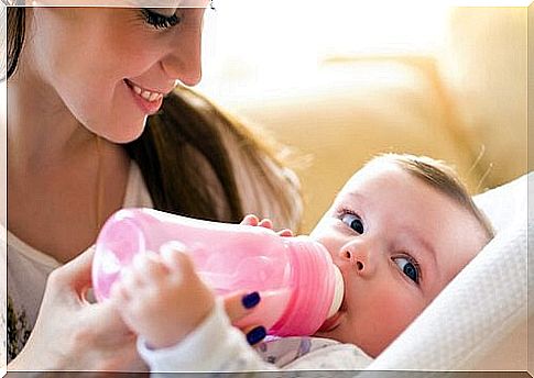 Combined infant feeding, ie combining breast milk and a substitute