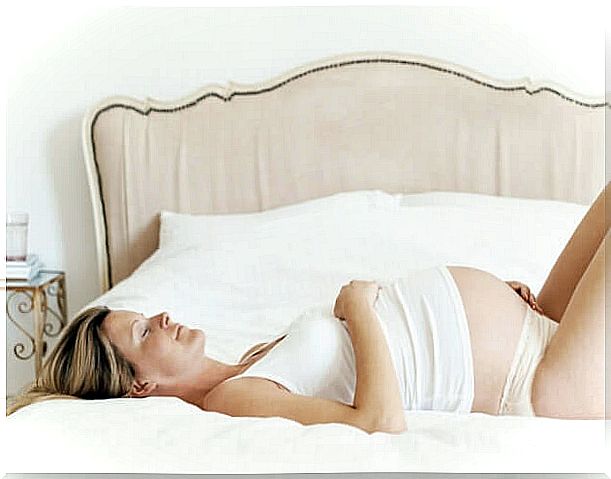 The Lamaze breathing technique helps to focus on breathing during childbirth.