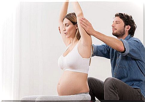 Relaxing breathing techniques for childbirth