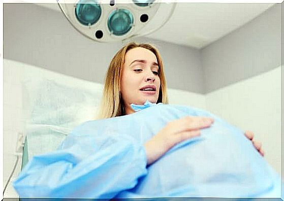 Vomiting and nausea during childbirth